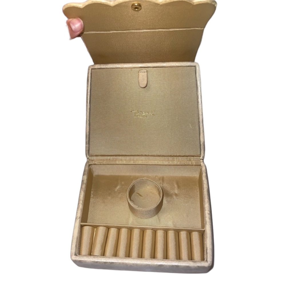 Tuscan Designs Jewelry Box